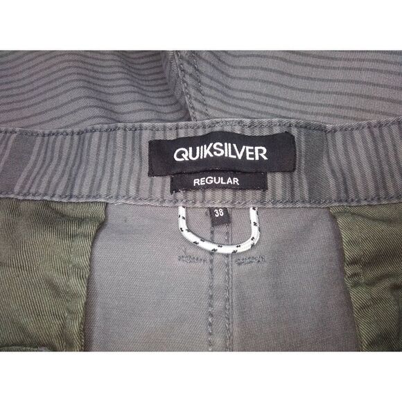 QuickSilver Shorts Size 38 - Picture 5 of 7
